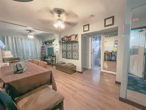 3682 SW 26th Street Miami FL 33133
