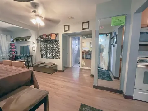 3682 SW 26th Street Miami FL 33133