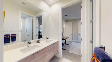 3072 Indiana Street Coconut Grove FL 33133