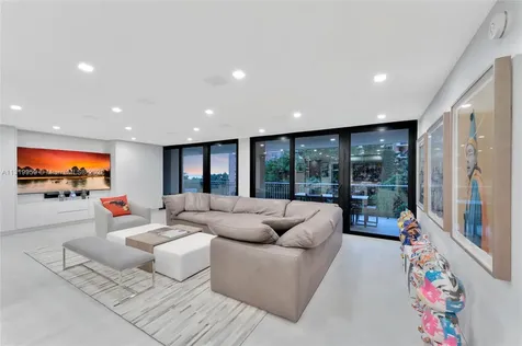 2901 S Bayshore Drive Miami FL 33133