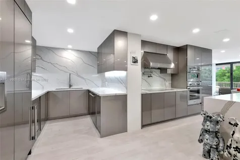 2901 S Bayshore Drive Miami FL 33133
