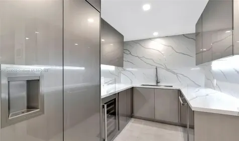 2901 S Bayshore Drive Miami FL 33133
