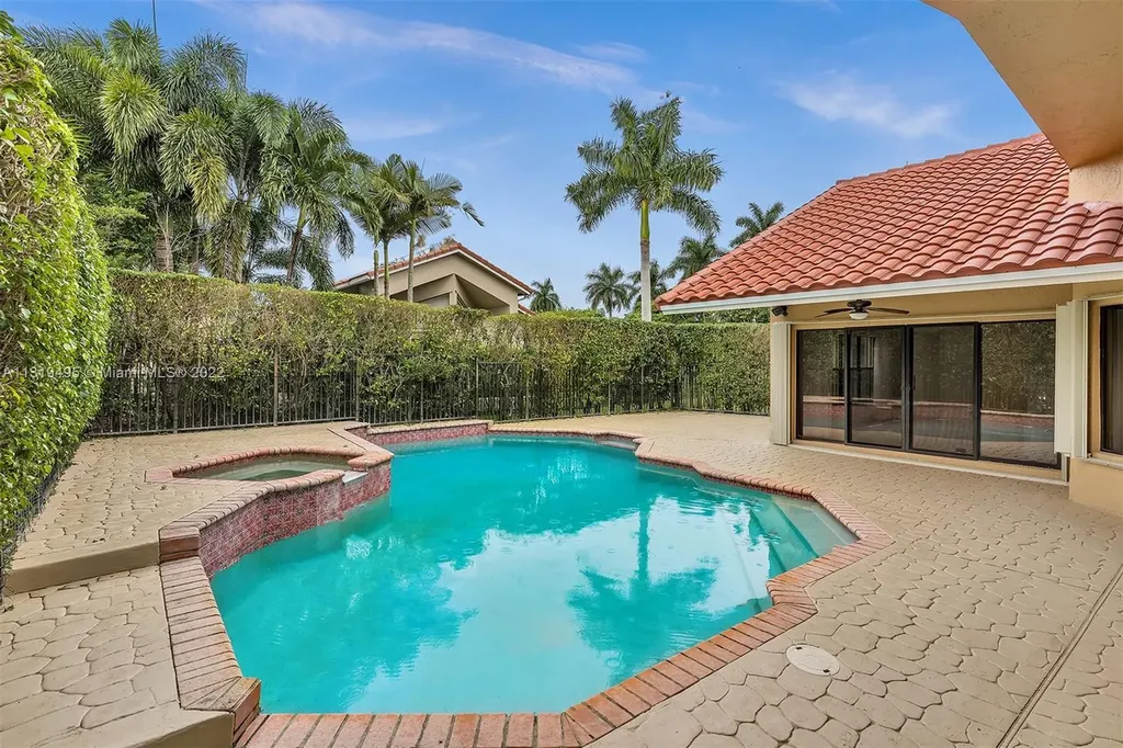 1073 Twin Branch Lane Weston FL 33326