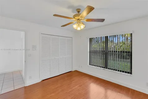 1073 Twin Branch Lane Weston FL 33326