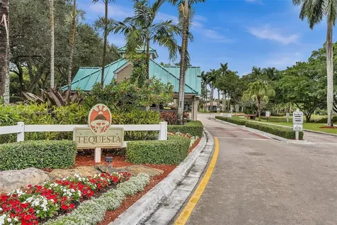 1073 Twin Branch Lane Weston FL 33326