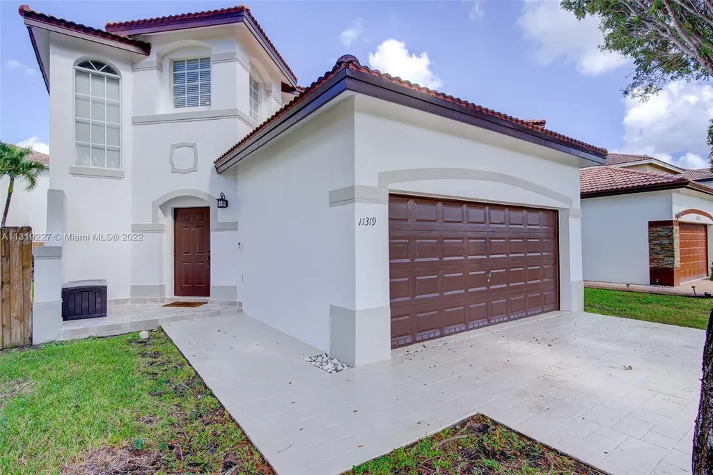 11319 NW 43rd Terrace Doral FL 33178