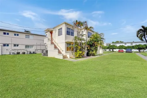1910 And 1920 Biarritz Drive Miami Beach FL 33141
