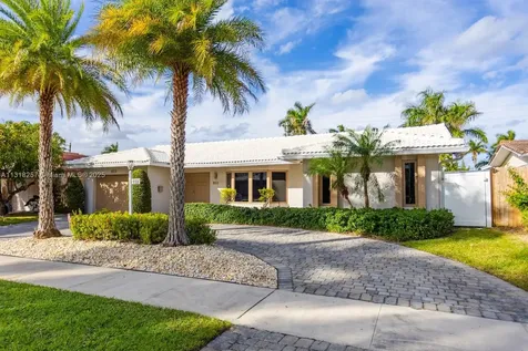 833 Washington Street Hollywood FL 33019