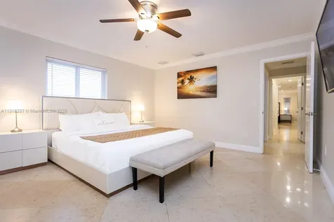 833 Washington Street Hollywood FL 33019