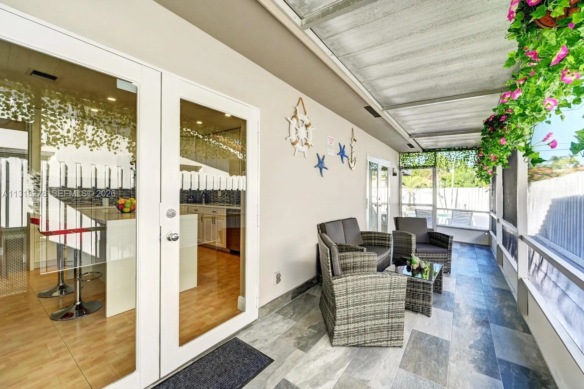 825 Harrison Street Hollywood FL 33019