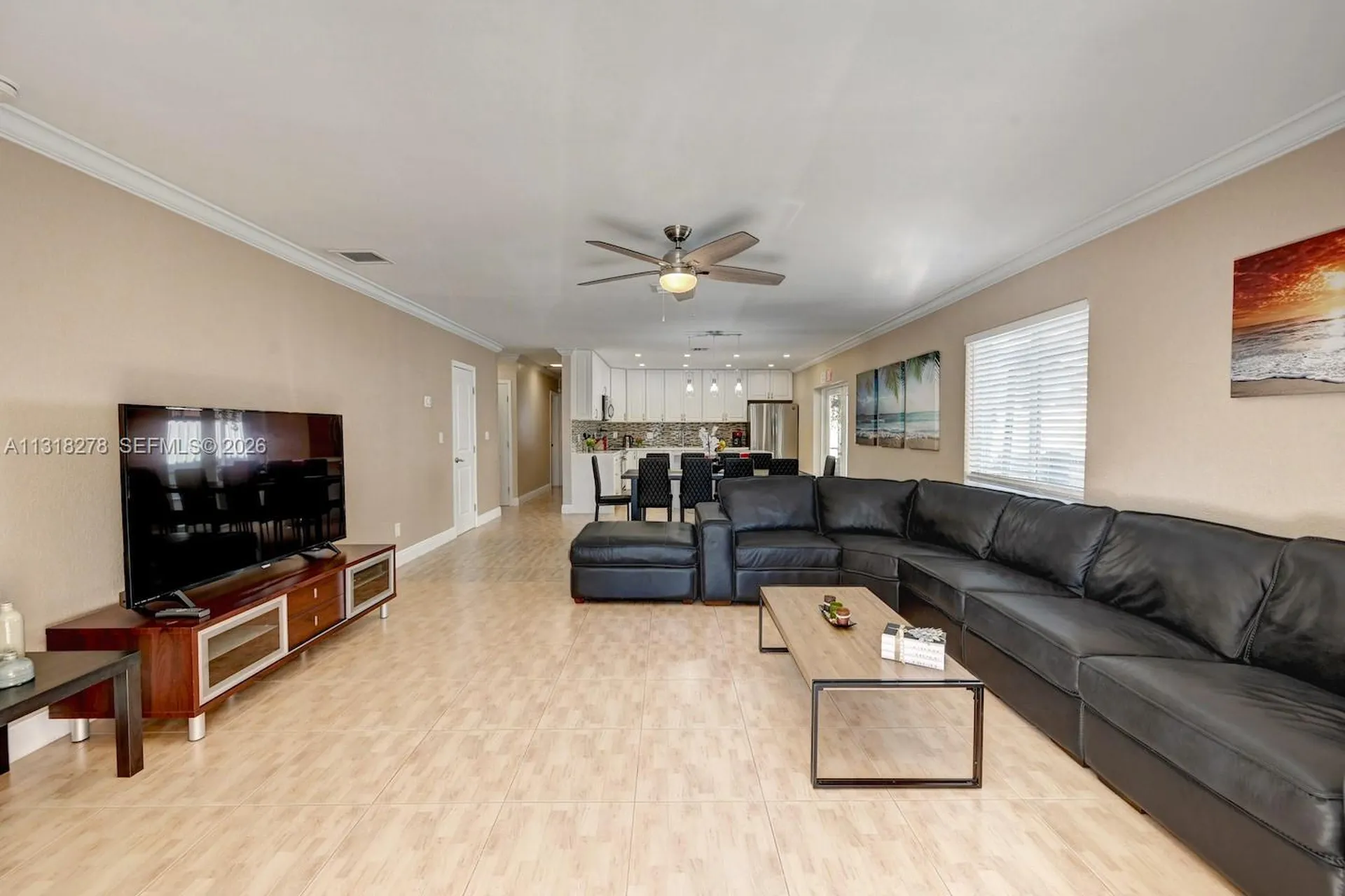 825 Harrison Street Hollywood FL 33019