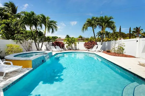 1311 Rodman Street Hollywood FL 33019