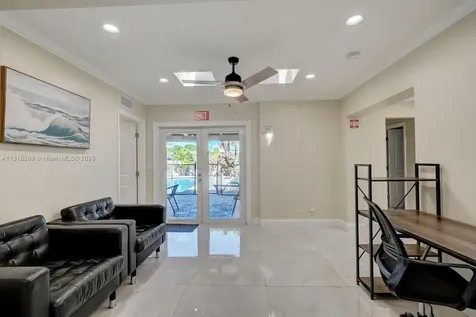 1311 Rodman Street Hollywood FL 33019