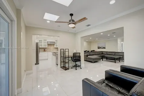 1311 Rodman Street Hollywood FL 33019