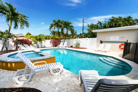 1311 Rodman Street Hollywood FL 33019