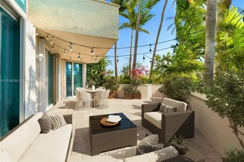 300 S Pointe Drive Miami Beach FL 33139