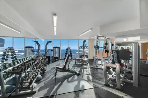 300 S Pointe Drive Miami Beach FL 33139
