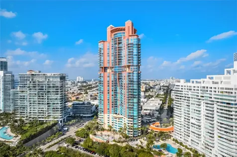 300 S Pointe Drive Miami Beach FL 33139