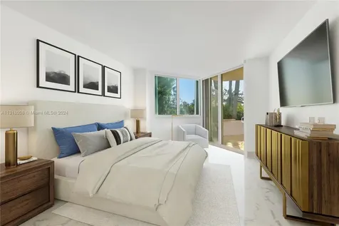 300 S Pointe Drive Miami Beach FL 33139