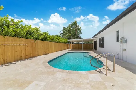 19620 NE 19th Avenue Miami FL 33179
