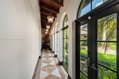 6864 SW 68th Street South Miami FL 33143