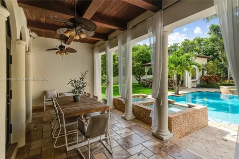6864 SW 68th Street South Miami FL 33143