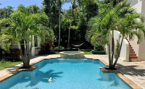 6864 SW 68th Street South Miami FL 33143