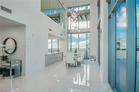 3301 NE 1st Avenue Miami FL 33137