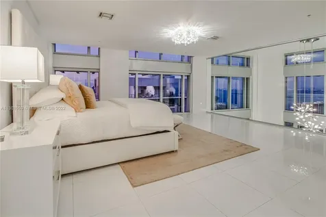 3301 NE 1st Avenue Miami FL 33137