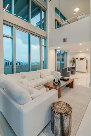 3301 NE 1st Avenue Miami FL 33137