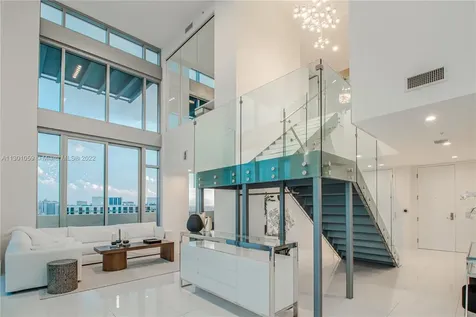 3301 NE 1st Avenue Miami FL 33137