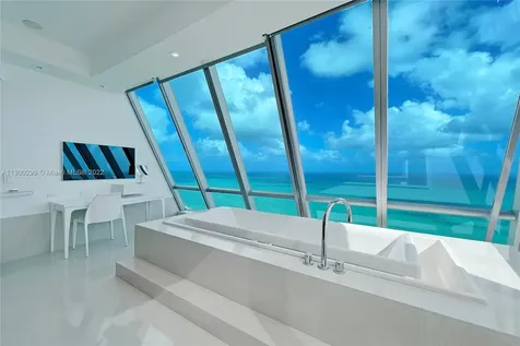 17121 Collins Avenue Sunny Isles Beach FL 33160