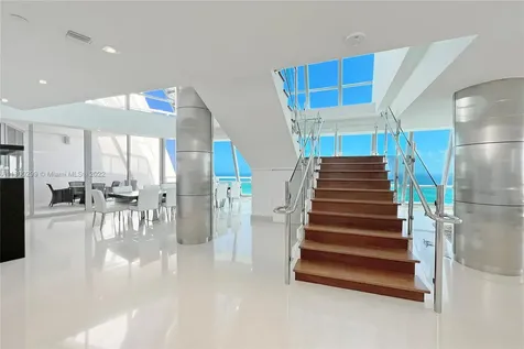 17121 Collins Avenue Sunny Isles Beach FL 33160