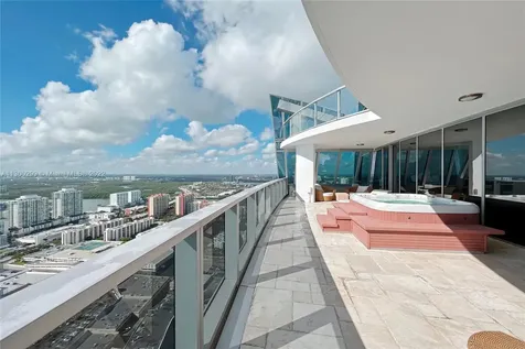 17121 Collins Avenue Sunny Isles Beach FL 33160