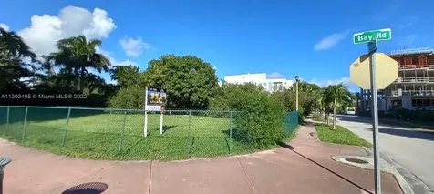1425 Bay Road Miami Beach FL 33139
