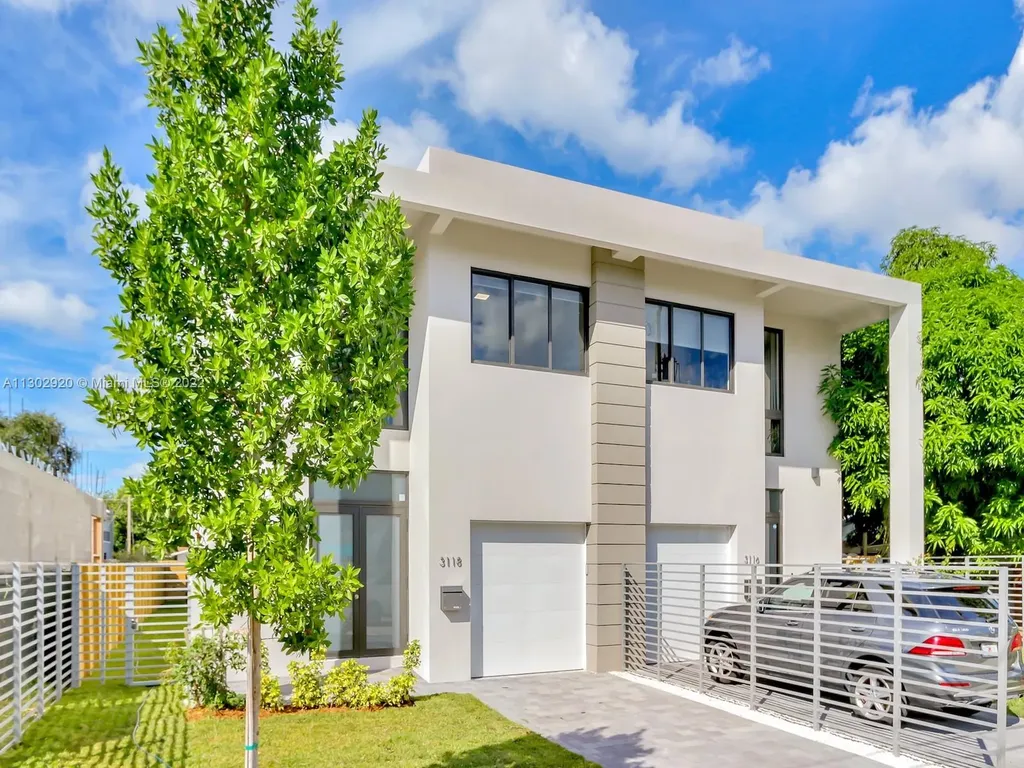 3118 Carter Street Miami FL 33133
