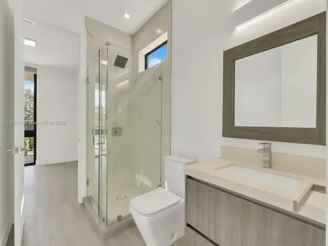 3118 Carter Street Miami FL 33133