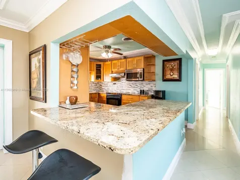7490 Buchanan Street Hollywood FL 33024