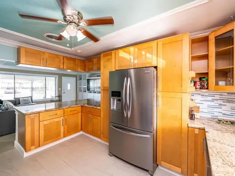 7490 Buchanan Street Hollywood FL 33024