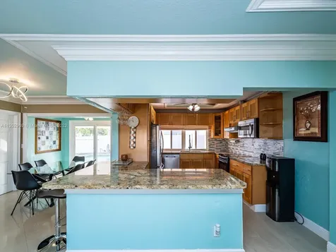 7490 Buchanan Street Hollywood FL 33024