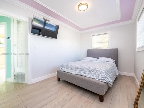 7490 Buchanan Street Hollywood FL 33024