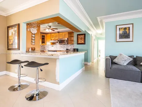 7490 Buchanan Street Hollywood FL 33024