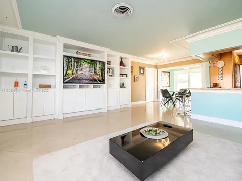 7490 Buchanan Street Hollywood FL 33024