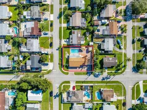 7490 Buchanan Street Hollywood FL 33024
