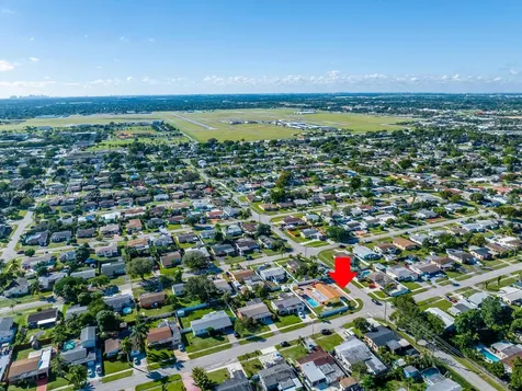 7490 Buchanan Street Hollywood FL 33024