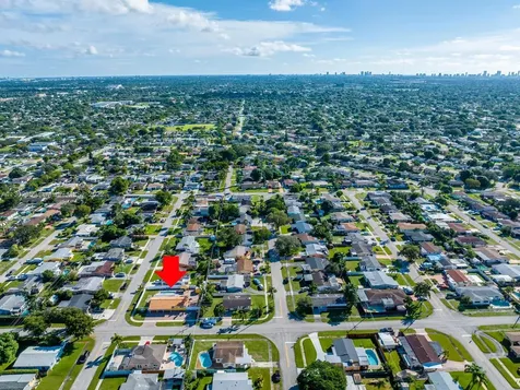 7490 Buchanan Street Hollywood FL 33024