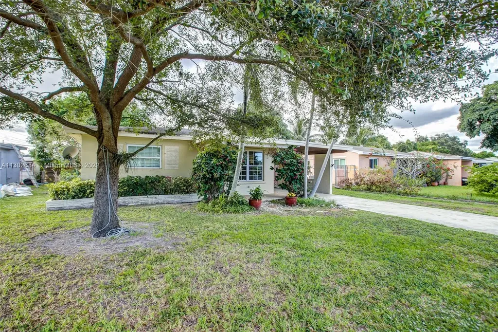 2310 N 58th Terrace Hollywood FL 33021