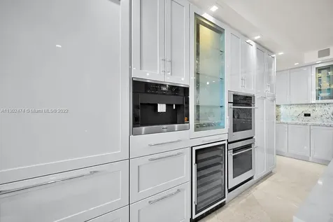 3201 NE 183 Street Aventura FL 33160