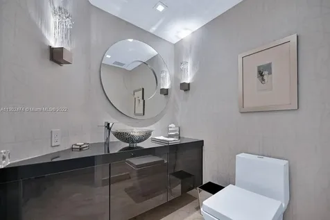 3201 NE 183 Street Aventura FL 33160