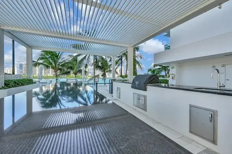 3201 NE 183 Street Aventura FL 33160